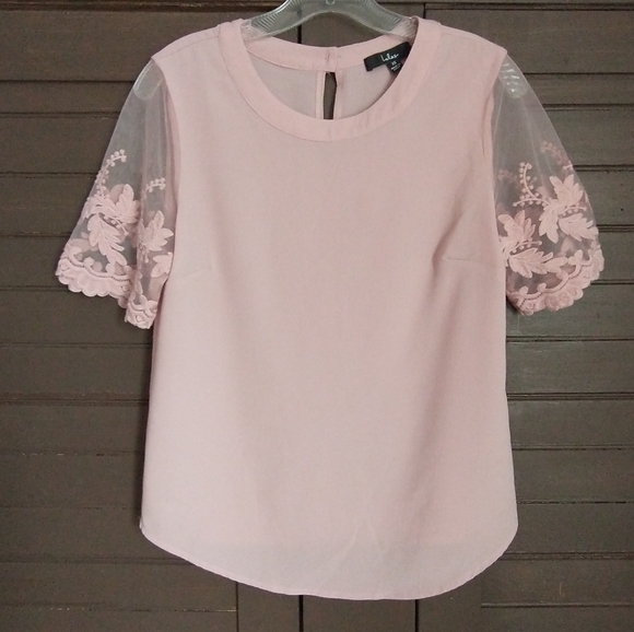 Lulus Mauve Pink Lisa Marie Top with Lace Short Sleeves Size XS - Picture 2 of 6